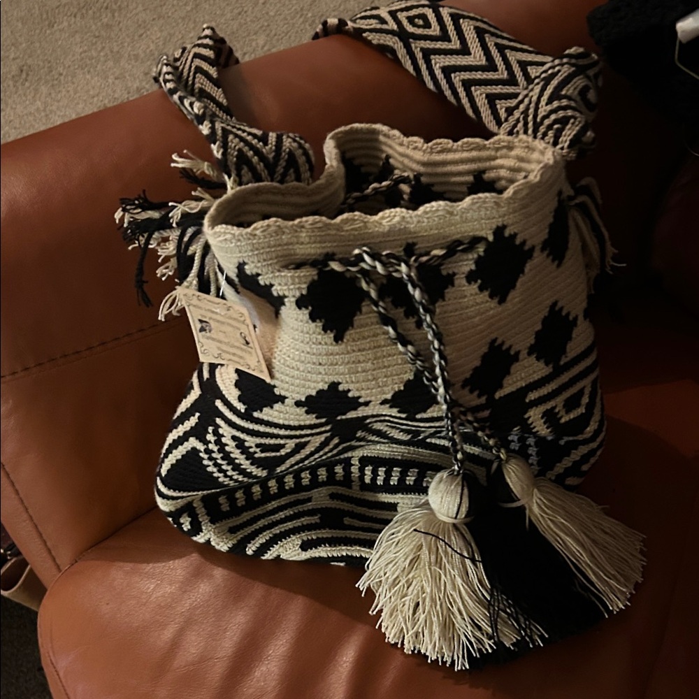 Black and Cream Patterned Women Bag